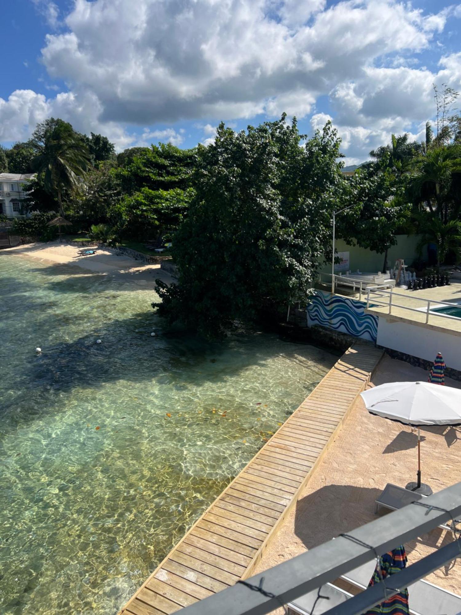 Ocean Palms Hotel Ocho Rios Exterior foto